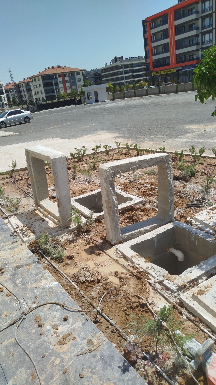 Döşemede kare şaft açıklığı için kesim alanı.